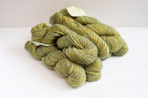 the fibre co terra worsted - olive leaf